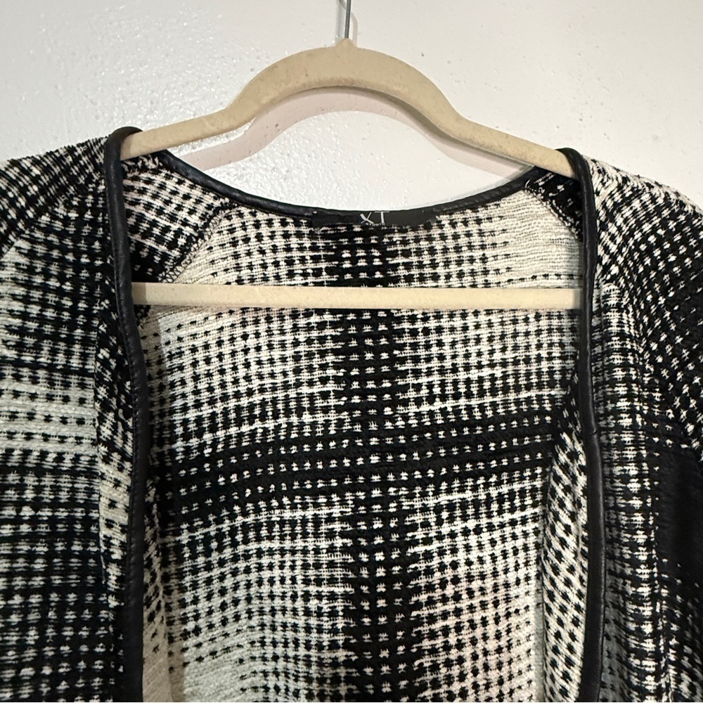 XT Studio Chic Black and White Plaid Open Cardigan, Sz S. - Picture 3 of 10